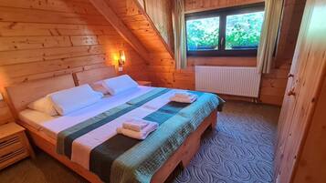 Tabla de planchar con plancha, cuna de viaje y wifi gratis