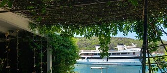 Guest House Green Corner Supetarska Draga - Double Room With Balcony and Sea View