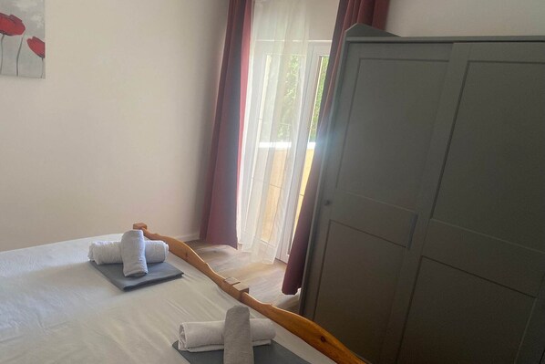 2 Schlafzimmer, Bügeleisen/Bügelbrett, Reisekinderbett, kostenloses WLAN