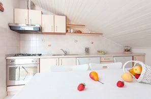 Fridge, microwave, stovetop, toaster