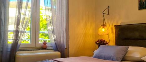 2 bedrooms, iron/ironing board, travel crib, free WiFi