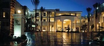 Spacious 2 Bedroom Luxury Suite