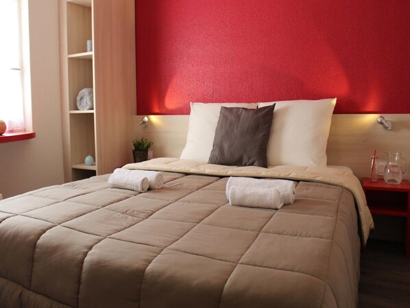Apartment | 2 bedrooms, individually furnished