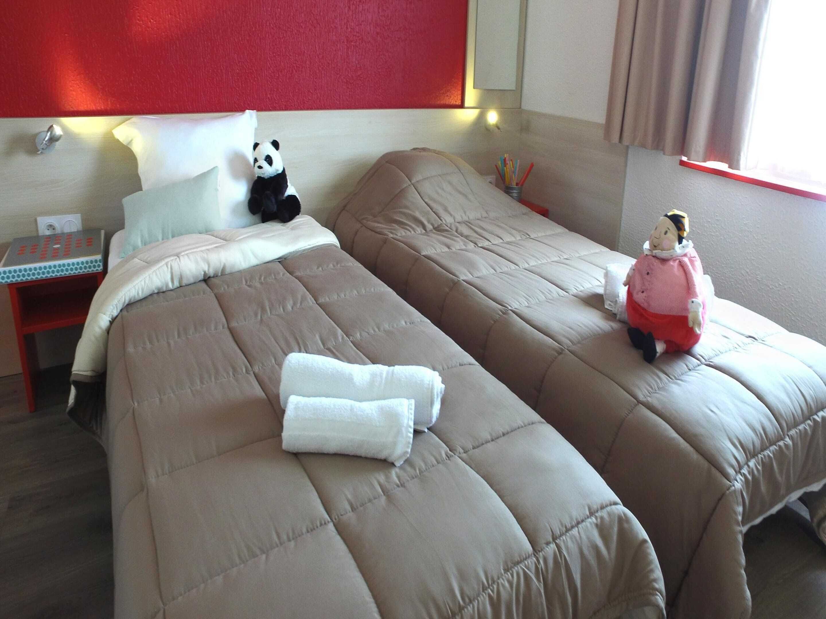 Căn hộ | 2 phòng ngủ, trang bị nội thất với thiết kế riêng biệt 