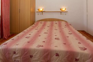 1 bedroom, free WiFi - Double Room with Private Balcony (Brist)