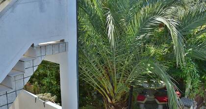 Apartments Jug - Comfort Studio Apartment with Balcony and Sea View