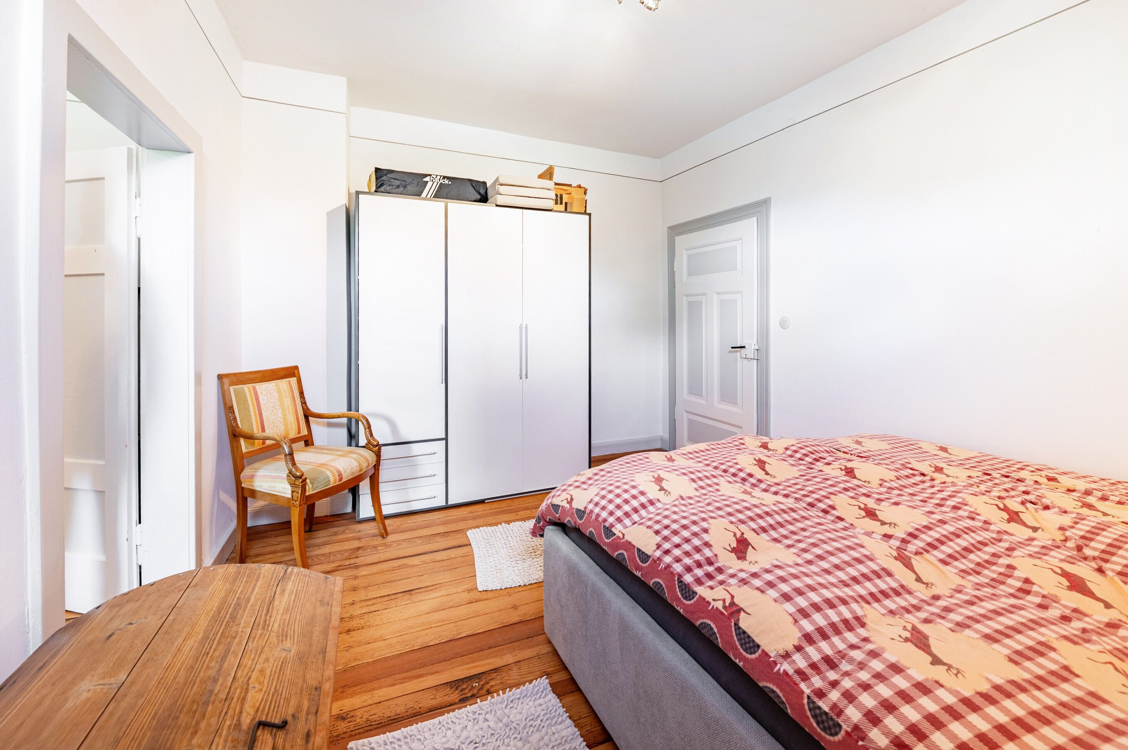 1 quarto, Wi-Fi de cortesia, roupa de cama