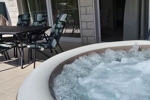 Terassi/patio