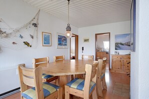 Dining - Apartment 'Watt' with Balcony (Friedrichskoog-Spitze)