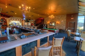 Bar (in der Unterkunft)