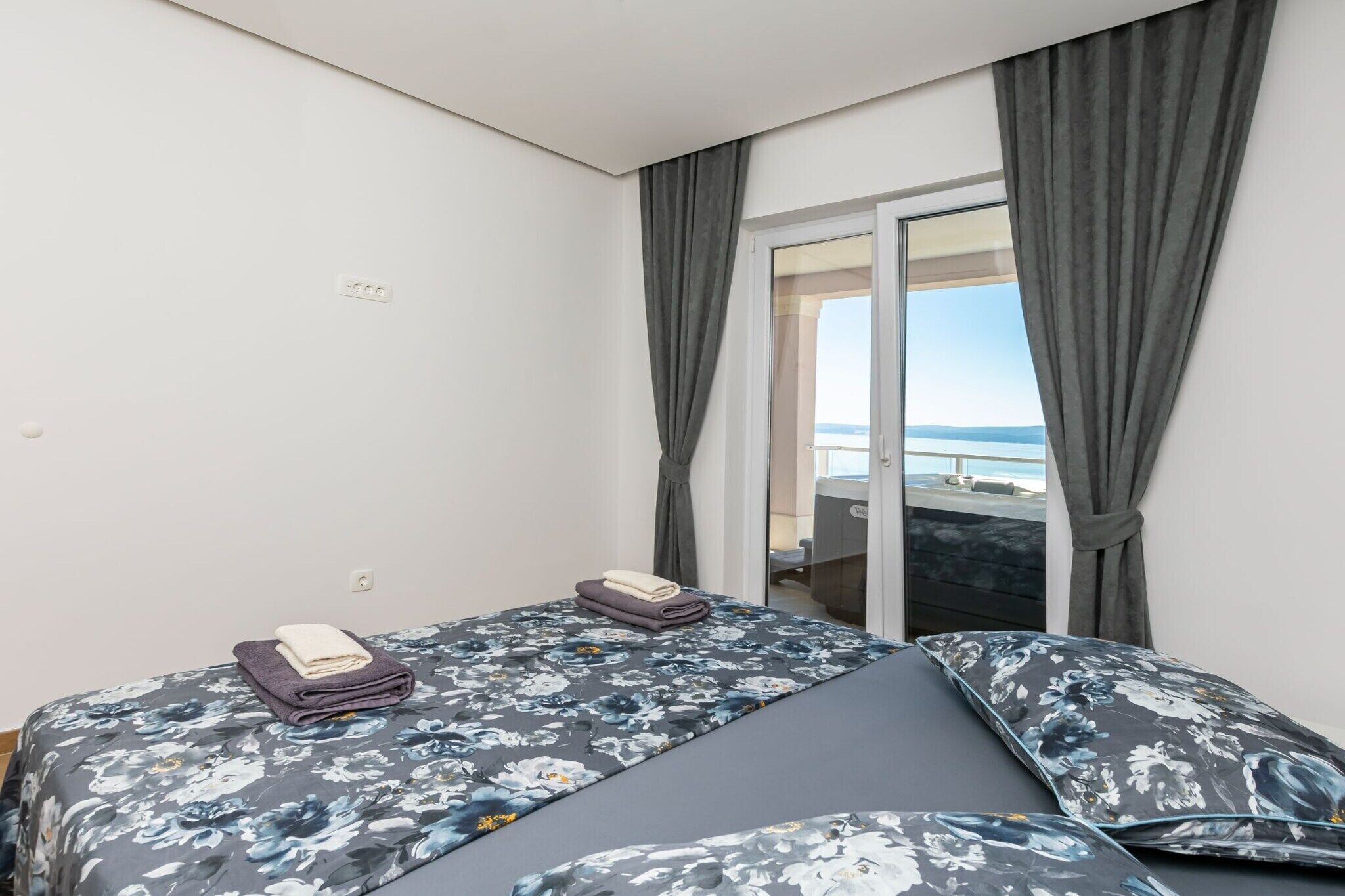 3 chambres, fer et planche à repasser, Wi-Fi gratuit