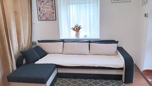 Unclassified image, 3 of 21, button - Apartments Jezerane - Studio Apartment (Jezerane)