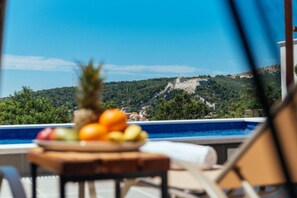 Pool - Apartments Trogrlić - Studio with Balcony and Sea View (Hvar)