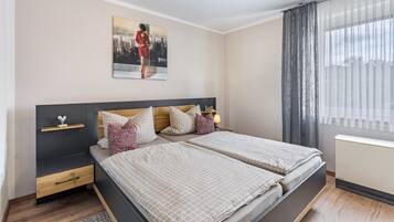 1 soverom, strykejern/-brett, wi-fi (inkludert) og sengetøy