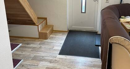 Holiday Home 'Ferienwohnung Neuruppin' with Private Terrace and Wi-Fi