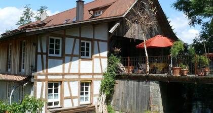 Ferienwohnung Sägespan" mit privater Terrasse, Gemeinschaftsgarten und Wi-Fi