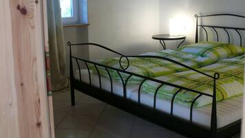 1 Schlafzimmer, kostenloses WLAN, BettwÀsche