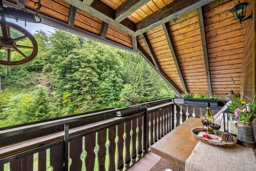 Holiday Apartment 'Familienwohnung Nr 6' with Mountain View, Shared Terrace and Wi-Fi