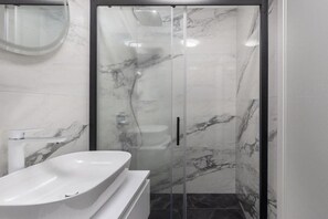 Dusche, Haartrockner