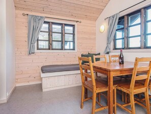 บ้านพักคลาสสิก, 2 ห้องนอน | ภายใน