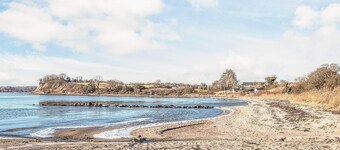 Kalovig Beach Holiday Centre