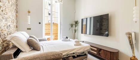 1 bedroom, iron/ironing board, free WiFi, bed sheets