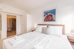 4 bedrooms, iron/ironing board, travel cot, free WiFi
