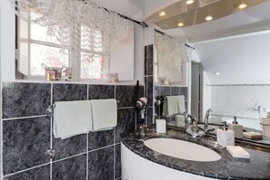 Dusche, Haartrockner
