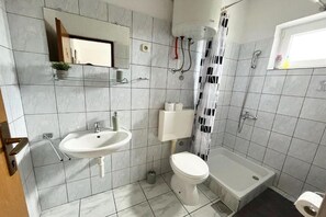 Ducha y secador de pelo