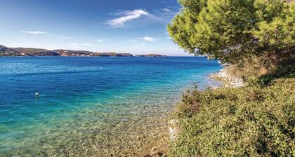 Holiday Home Boni (Rab)