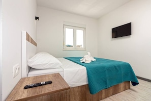 1 habitación, cuna de viaje y wifi gratis 