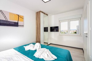 Room - Modern Apartments with Private Balcony - One Bedroom Apartment (Kastel Novi)