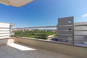 Property grounds - Modern Apartments with Private Balcony - One Bedroom Apartment (Kastel Novi)