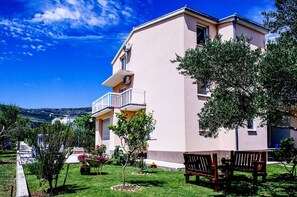 Exterior - Two Bedroom Apartment (Kastel Novi)
