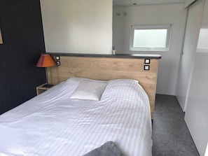 2 soverom, wi-fi (inkludert) og sengetøy