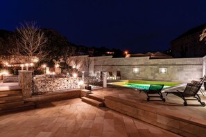 Pool - Rooms Miron - Deluxe Double Room With Sea View - R4 (Selca)