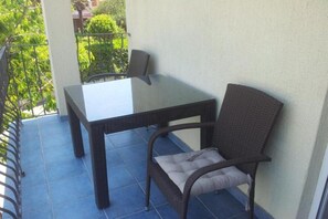 Outdoor dining - Apartments Lara Rab - One Bedroom Apartment with Balcony (Rab)