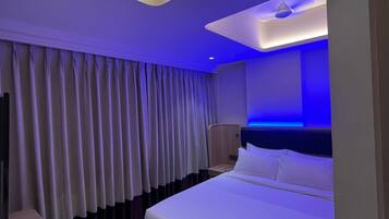 ํด๋์ ๋๋ธ๋ฃธ | ๋ค๋ฆฌ๋ฏธ/๋ค๋ฆฌ๋ฏธํ, ๋ฌด๋ฃ WiFi