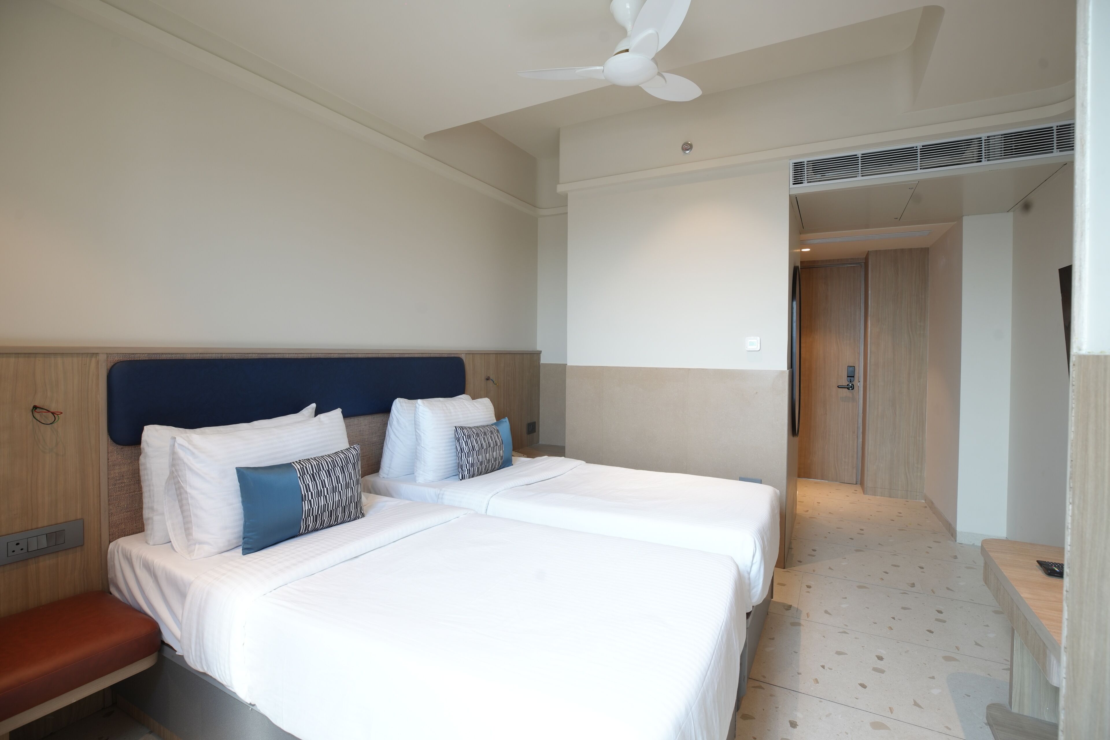 Eenvoudige Twin kamer | Een strijkplank/strijkijzer, gratis wifi