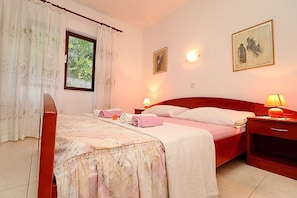 2 bedrooms, free WiFi