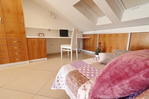 1 bedroom, free WiFi