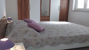 1 bedroom, iron/ironing board, travel cot, free WiFi - Apartments Lavanda & More - One Bedroom Apartment with Shared Terrace (Rab)