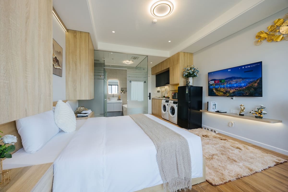 Luxury-Apartment, Balkon, Stadtblick