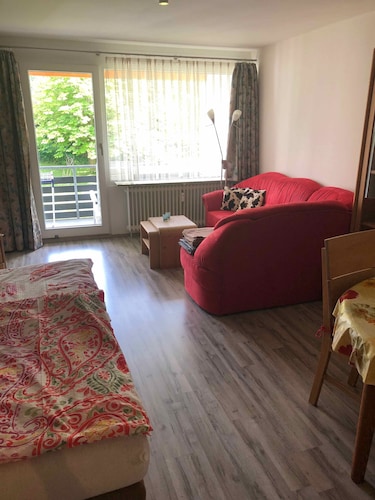Schöne Ferienwohnung am Rand der schwäbischen Alb, wandern, relaxen, Therme!