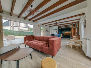 TV connectée, cheminée