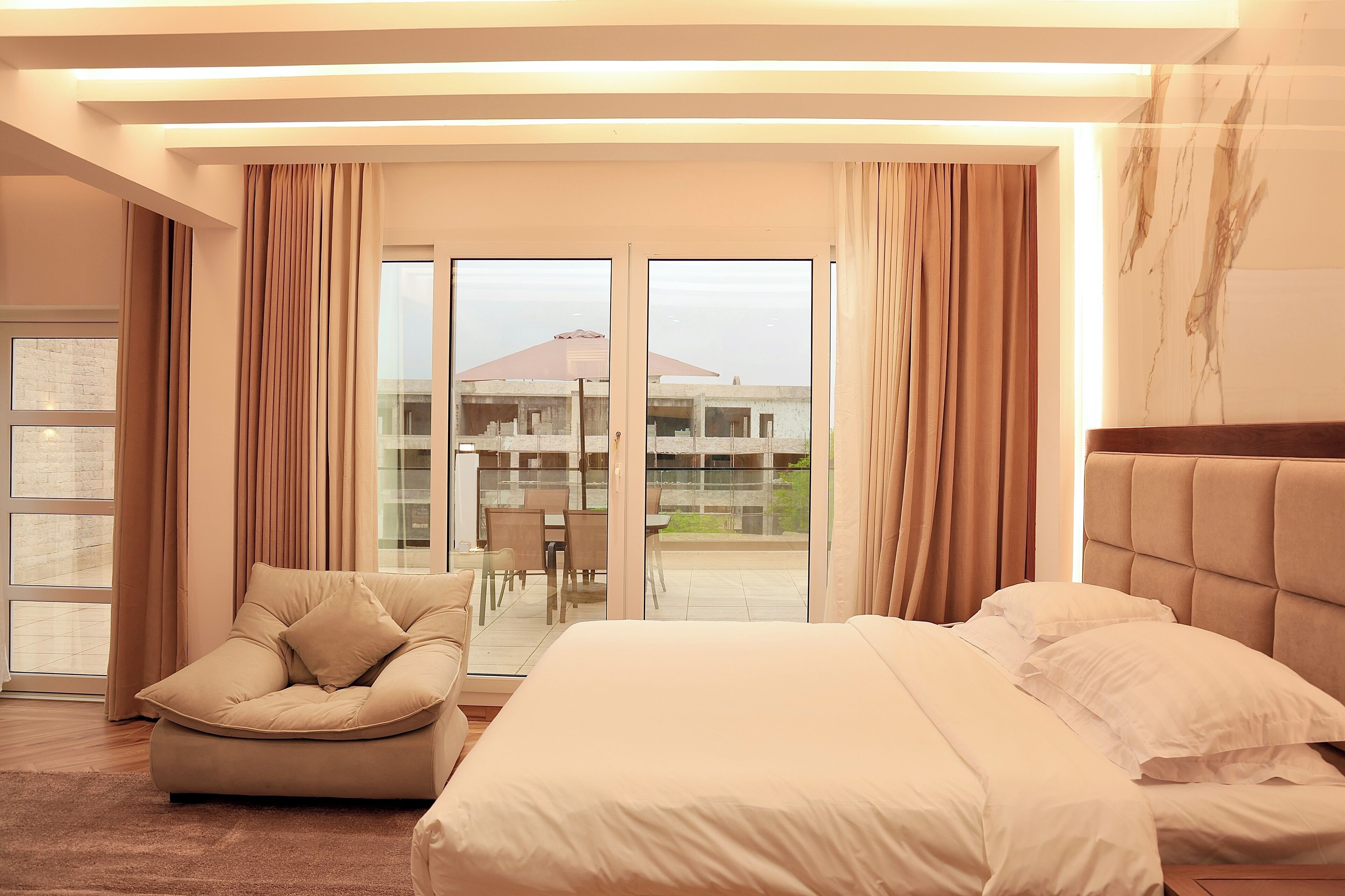 ペントハウス | WiFi (無料)、ベッドシーツ