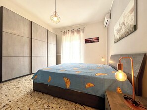 2 soverom, strykejern/-brett, wi-fi og sengetøy