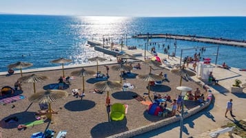 Nær stranden