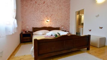1 Schlafzimmer, Bügeleisen/Bügelbrett, Reisekinderbett, kostenloses WLAN