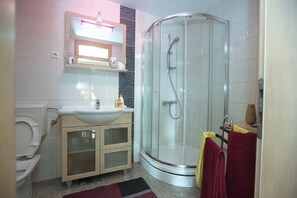 Douche, séchoir à cheveux
